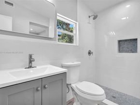 421 NW 59th St, Miami FL 33127