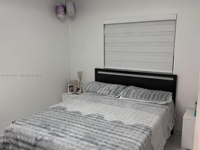 1801 NW 42nd St, Oakland Park FL 33309