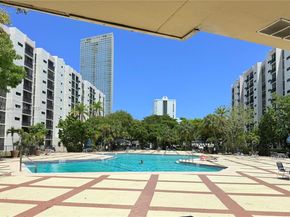 16909 N Bay Rd 116, Sunny Isles Beach FL 33160