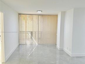 16909 N Bay Rd 116, Sunny Isles Beach FL 33160