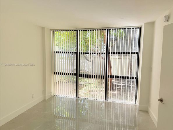 16909 N Bay Rd 116, Sunny Isles Beach FL 33160