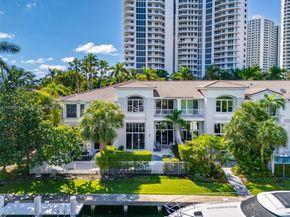 3745 NE 214th St 37, Aventura FL 33180