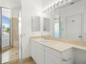 3745 NE 214th St 37, Aventura FL 33180