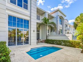 3745 NE 214th St 37, Aventura FL 33180