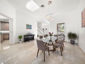 3745 NE 214th St 37, Aventura FL 33180