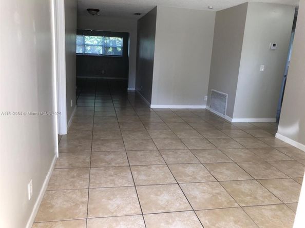 766 NW 35th Ave, Lauderhill FL 33311