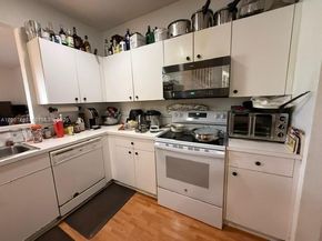 5424 NW 90th Ave, Sunrise FL 33351