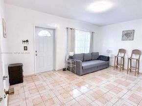 334 W 36th Ter, Hialeah FL 33012