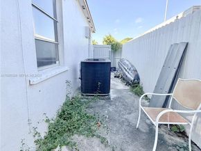 334 W 36th Ter, Hialeah FL 33012