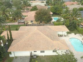 12421 SW 76th St, Miami FL 33183