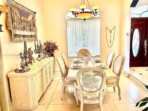 12421 SW 76th St, Miami FL 33183