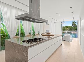 1031 W 48th St 6, Miami Beach FL 33140