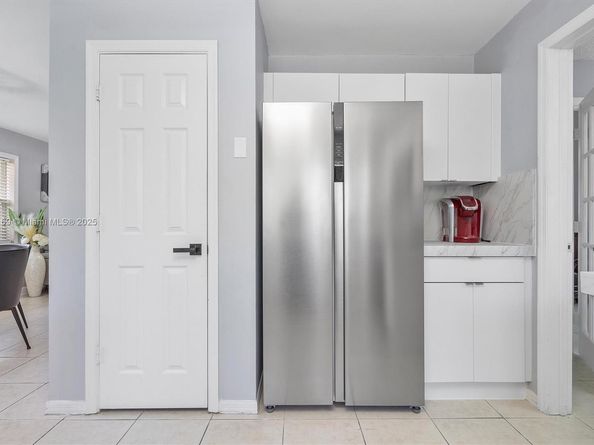 19257 NW 14th St, Pembroke Pines FL 33029