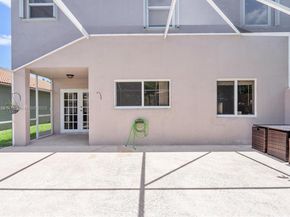 19257 NW 14th St, Pembroke Pines FL 33029