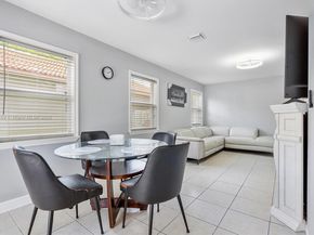 19257 NW 14th St, Pembroke Pines FL 33029