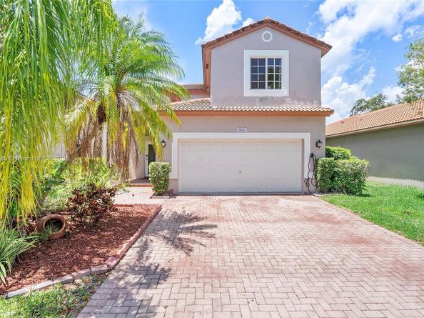 19257 NW 14th St, Pembroke Pines FL 33029