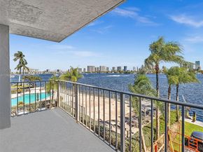 16570 NE 26th Ave 3A (DOCK), North Miami Beach FL 33160