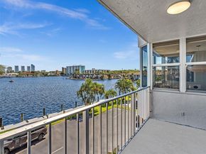 16570 NE 26th Ave 3A (DOCK), North Miami Beach FL 33160