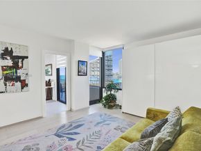 520 Brickell Key Dr A1015, Miami FL 33131