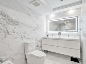 520 Brickell Key Dr A1015, Miami FL 33131