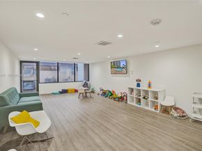 520 Brickell Key Dr A1015, Miami FL 33131