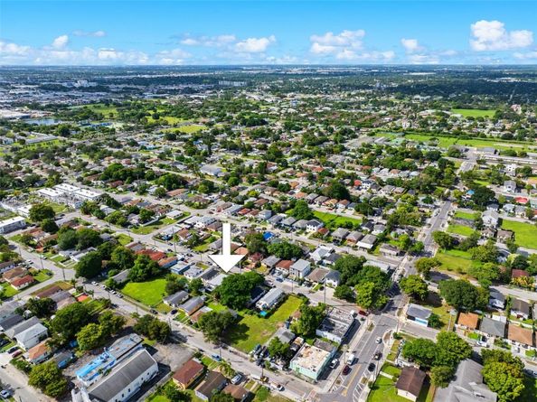 1842 NW 67th St, Miami FL 33147