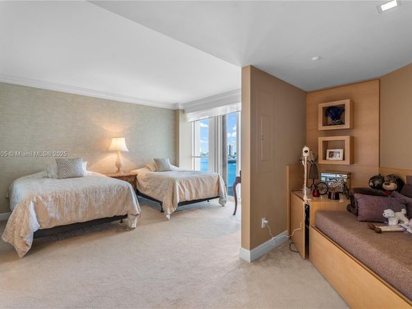 2600 Island Blvd 1605, Aventura FL 33160