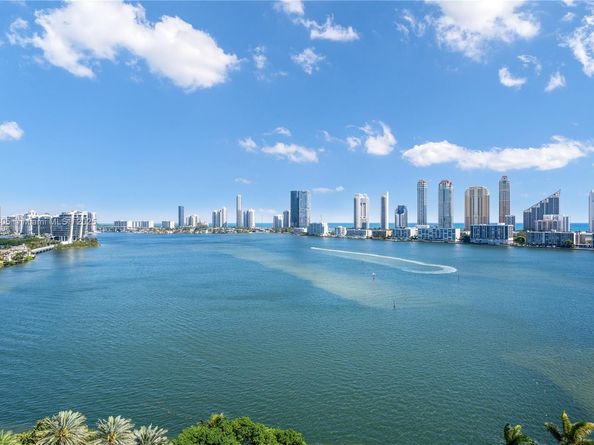 2600 Island Blvd 1605, Aventura FL 33160