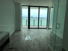 650 NE 32nd St 2006, Miami FL 33137