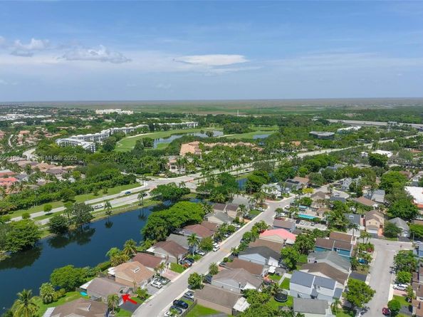 217 SW 159th Way, Sunrise FL 33326