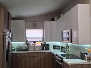 3510 NW 33rd Ave, Miami FL 33142