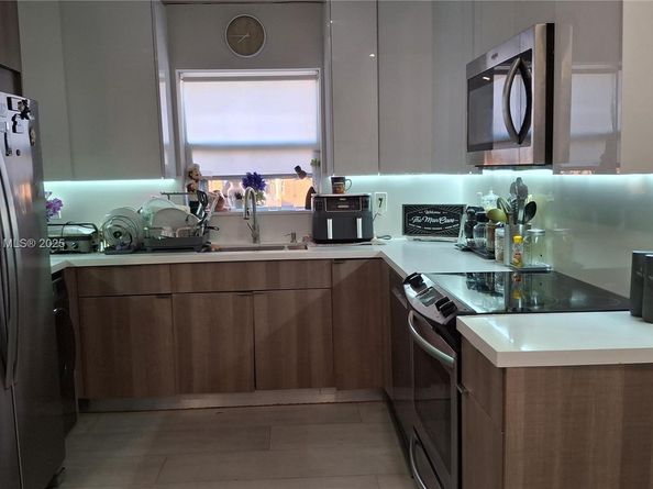 3510 NW 33rd Ave, Miami FL 33142