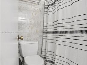 5874 SW 97th Ter, Cooper City FL 33328