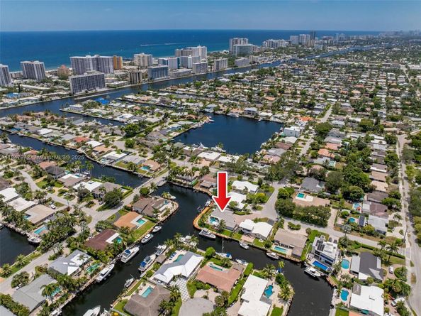 2681 NE 9th Ct, Pompano Beach FL 33062