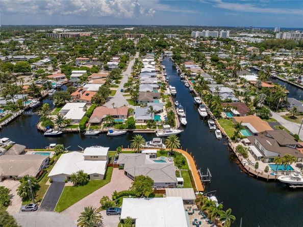 2681 NE 9th Ct, Pompano Beach FL 33062