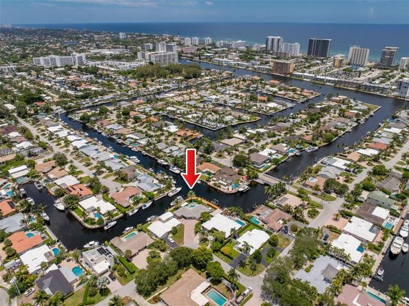 2681 NE 9th Ct, Pompano Beach FL 33062