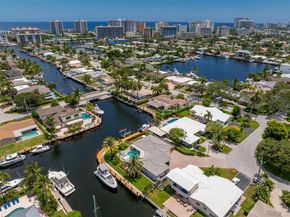 2681 NE 9th Ct, Pompano Beach FL 33062