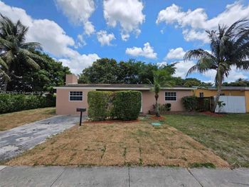 2821 N 74th Ave