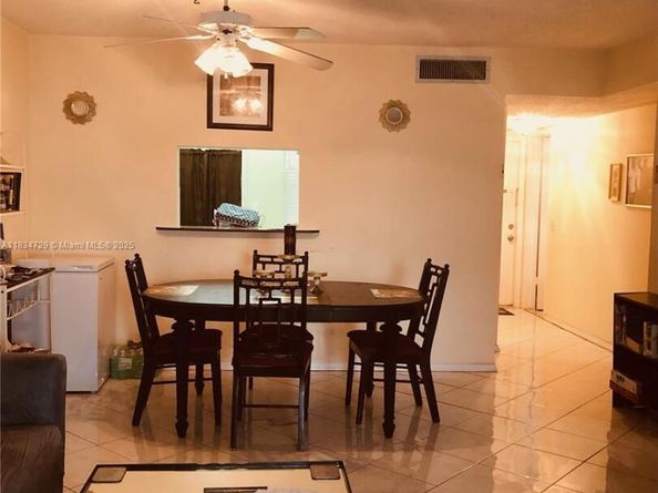 3940 NW 42nd Ave 115, Lauderdale Lakes FL 33319