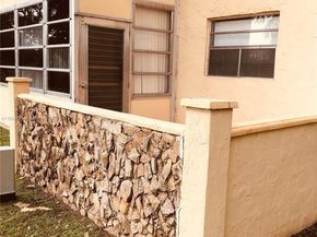 3940 NW 42nd Ave 115, Lauderdale Lakes FL 33319