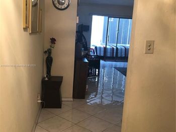 3940 NW 42nd Ave