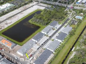 4196 Efendi Drive Latitude 6229, Lantana FL 33462