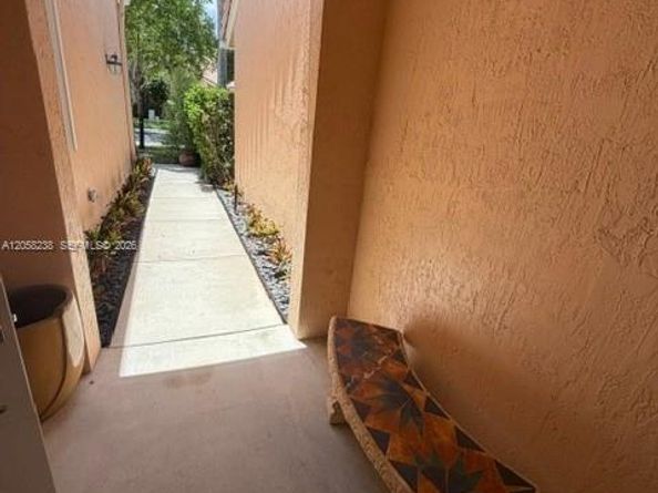 299 Coral Trace Ln, Delray Beach FL 33445