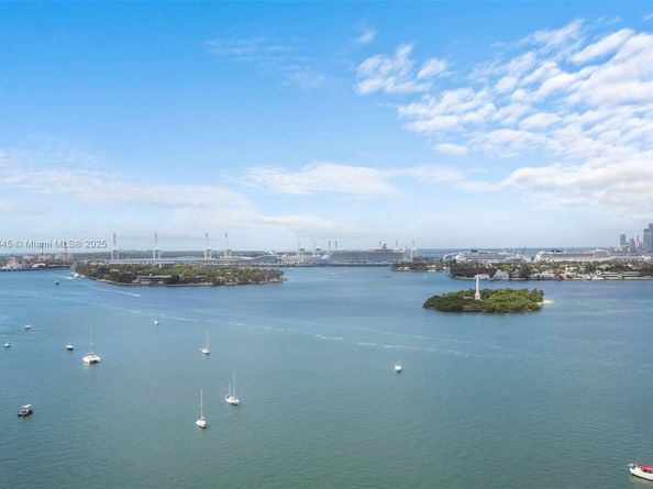 9 Island Ave 2304, Miami Beach FL 33139