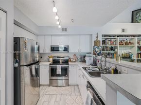 12172 Saint Andrews Pl 307, Miramar FL 33025