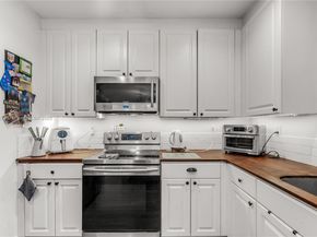 789 NE 195th St, Miami FL 33179