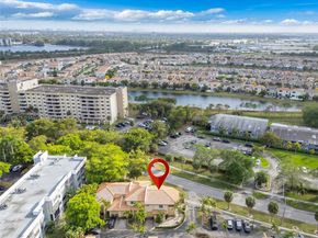789 NE 195th St, Miami FL 33179