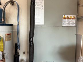 11411 NW 37th Pl, Sunrise FL 33323