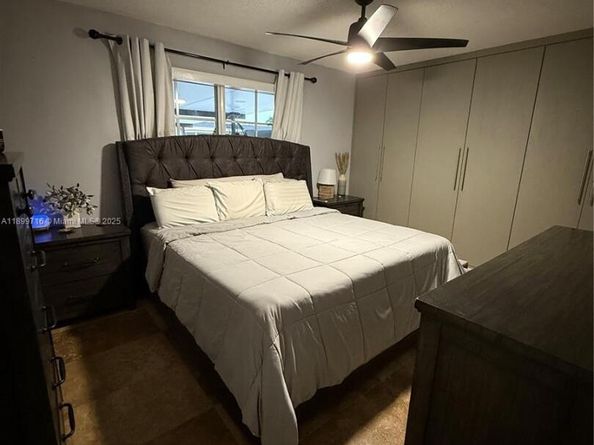 11411 NW 37th Pl, Sunrise FL 33323