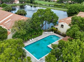 3507 Emerald Oaks Dr 1804, Hollywood FL 33021